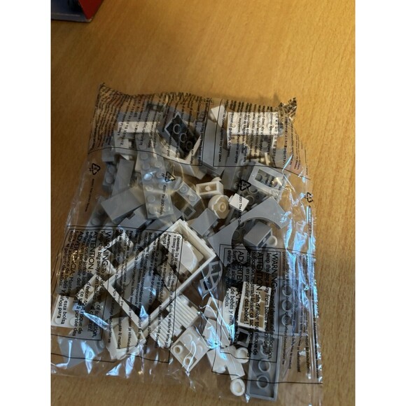 Lego 2011 Rectangular WHITE/GRAY Bricks-All Sizes- from 10698 Set-New In Bag - Picture 2 of 2